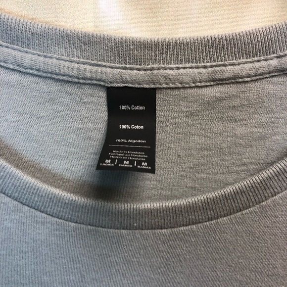 Women cute spell out tee, size medium 👑 - Picture 3 of 5